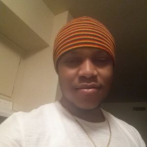 Meet your Posher, Josue